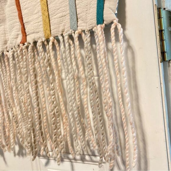 RAINBOW Wall Hanging Tapestry with Wool Yarn Fringe Hanging Hooks 45 x 22 inches - Picture 4 of 10